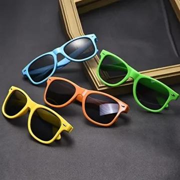 Neon Colors Party Favor Sunglasses Pack of 8 in Green