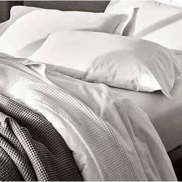 BOLL & BRANCH Signature Hemmed Sheet Set - Queen, White - Luxury 100% Organic Cotton - Includes 1 Fl...