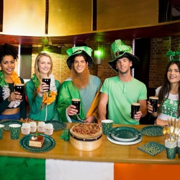 JOYOCEAN Party Supplies - Green and Gold Elegance