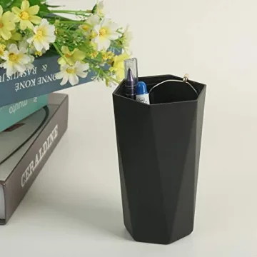 OUDEW Diamond Leakproof Car Trash Can Stylish Compact