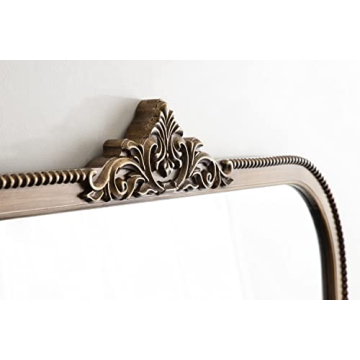 Kate and Laurel Hubanks Antique Gold Decorative Mirror