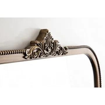 Kate and Laurel Hubanks Antique Gold Decorative Mirror