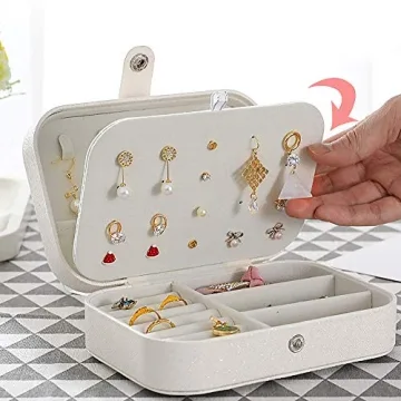 DREAM&GLAMOUR Jewelry Case for Travel - Stylish & Compact