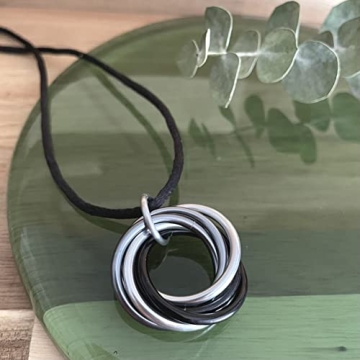 Möbii Multicolor Fidget Pendant Necklaces - Stylish Jewelry