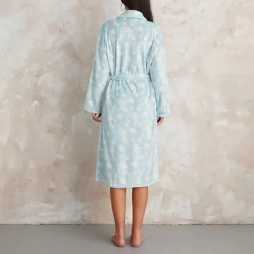 AMILIEe Floral Plush Robe for Women - Cozy & Stylish