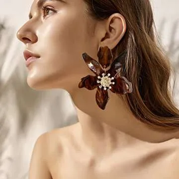 ANDPAI Unique Bohemian Oversized Acrylic Resin Flower Dangle Drop Earrings Retro Large Hawaii Flower Lei Earrings for Women Statement Jewelry Gifts (Brown)