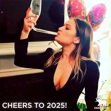 Chambong - Champagne Flutes - Wedding Bachelorette Party Favors - Bridesmaid Proposal Box & Gifts (2...