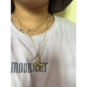 Stylish HOHOPEACH 18K Gold Cross Necklace for All Occasions