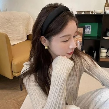 Stylish Black Padded Headband for Women and Girls