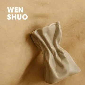 Grab Paper Bag Ceramic Vase, Crinkle Paper Bag Design for Flower Arrangement, Living Room, Dinner Table Decoration, Coconut Café