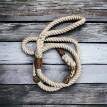 Durable Cotton Dog Leash for Comfortable Walks