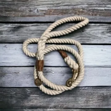Durable Cotton Dog Leash for Comfortable Walks