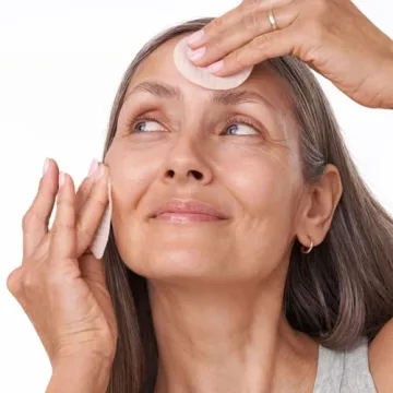 Nip + Fab Glycolic Acid Fix Daily Cleansing Pads for Radiant Skin