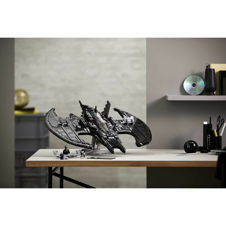 LEGO 1989 Batwing Set 76161 - Build Your Hero!