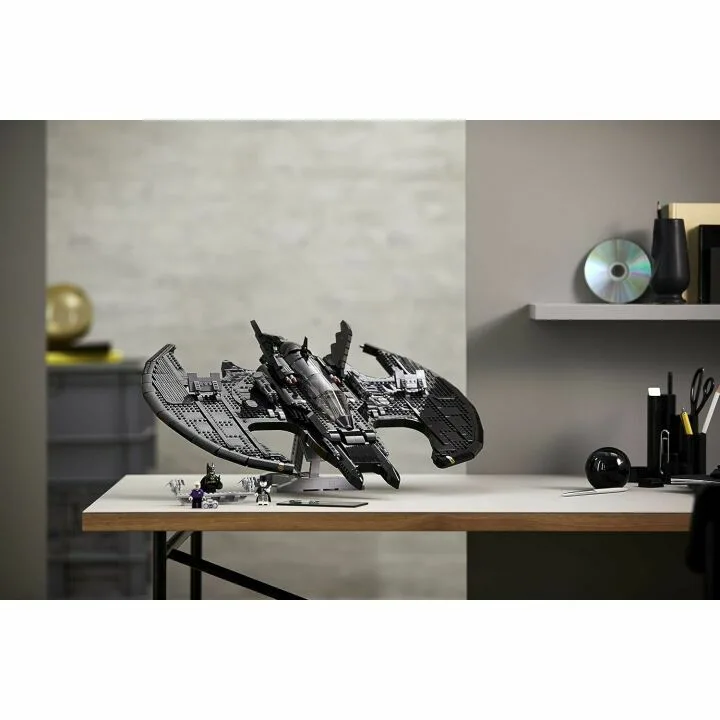 LEGO 1989 Batwing Set 76161 - Build Your Hero!