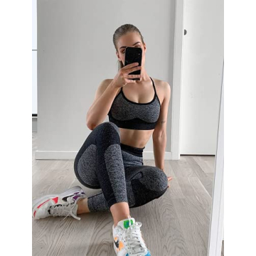 OQQ Seamless Women's Workout Set with Sport Bra & Leggings