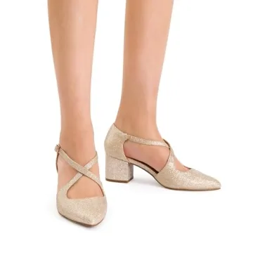 DREAM PAIRS Chunky Heel Pumps in Gold Glitter