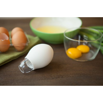 Quirky Pluck Yolk Extractor for Easy Cooking