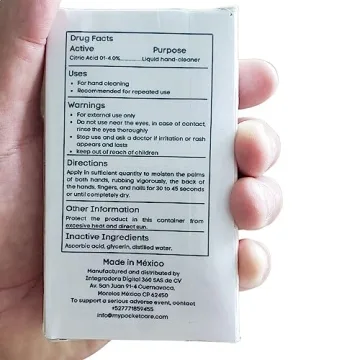 Travel-Friendly Peppermint Hand Spray for Moisturizing