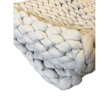 A Vision to Remember Large Chunky Knit Throw Blanket with Thick Acrylic Wool Yarn, Perfect for Bed, Chair, Sofa, Handmade