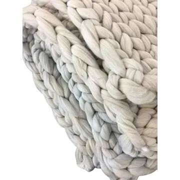 A Vision to Remember Large Chunky Knit Throw Blanket with Thick Acrylic Wool Yarn, Perfect for Bed, Chair, Sofa, Handmade