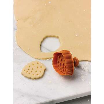 Fox Run Harvest Autumn Leaves 2" Pastry/Cookie/Pie/Fondant Stampers and Cutters, 4-Piece Set, Multicolor