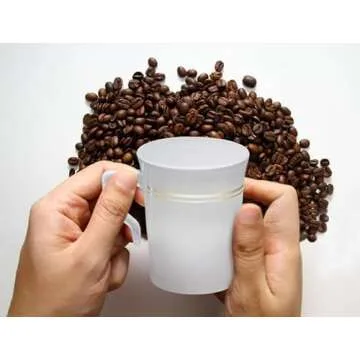 " OCCASIONS " 40 Mugs Pack, Heavyweight Disposable Wedding Party Plastic 8 oz Coffee Mugs/Tea Cups/Cappuccino Cups/Espresso Cup with Handles (8 oz Coffee, White & Gold Rim)