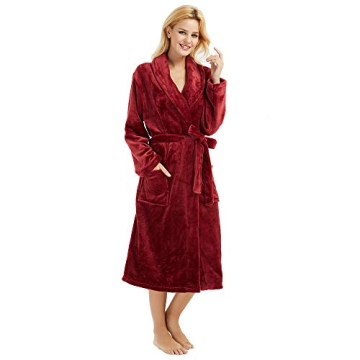 Indulge in Cozy Comfort with HEARTNICE Women's Fleece Robe