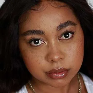 Makeup Revolution Conceal and Define Concealer, Vegan & Matte