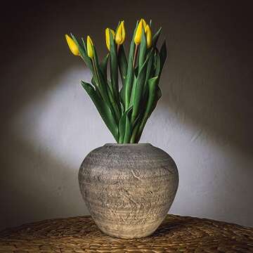 MARKABLE Creative Home Modern Style Japanese Vase