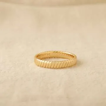 Stylish 14K Gold Plated Flat Ribbed Ring for Women