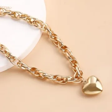 FUTIMELY Chunky Gold Heart Pendant Necklace for Women