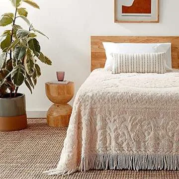 Beatrice Home Fashions Blush Chenille Bedspread Queen