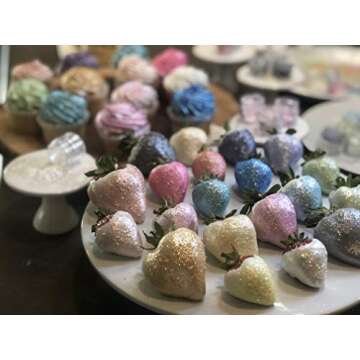 Bakell Christmas Red Tinker Dust®, 5 Gram | KOSHER Certified | 100% Edible Glitter | Cakes, Cupcakes, Cake Pops, Drinks, Glitter & Dusts (Christmas Red)