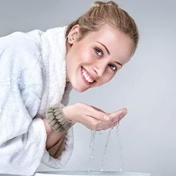 Chuangdi 4 Pairs Wrist Bands for Washing Face Wrist Spa Microfiber Wrist Wash Towel Band Scrunchies Absorbent Wrist Sweatband for Women Prevent Liquid from Spilling(Stylish Colors)