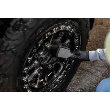 Detail Factory ProGrip Wheel Face Brush for Easy Cleaning