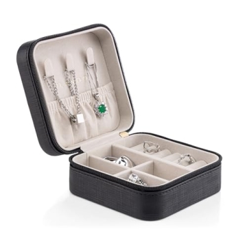 Vlando Faux Leather Travel Jewelry Box for Rings and Necklaces