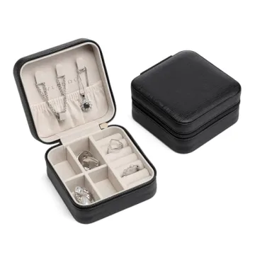 Vlando Faux Leather Travel Jewelry Box for Rings and Necklaces