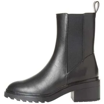 Amazon Essentials Women's Chunky Sole Chelsea Boot, Black, 6