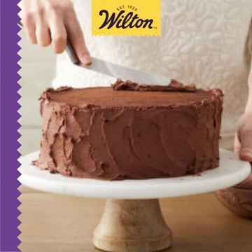 Wilton 13 Inch Angled Spatula for Baking and Crafts