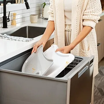 Stylish Munchkin 360° Cloud High Chair for Toddlers