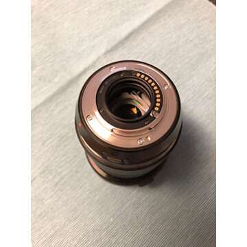 OM SYSTEM OLYMPUS M Zuiko Digital ED 12-40mm f/2.8 Pro Interchangeable Lens - International Version (No Warranty)