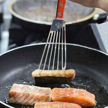 Durable La Cuisine Fish Spatula with Stainless Steel Blade