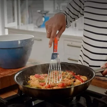 Durable La Cuisine Fish Spatula with Stainless Steel Blade
