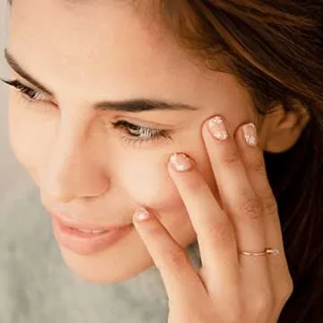 100% PURE Zer0 20-Free Nail Polish Oat Milk Long Wear Breathable Vibrant Color Less 20 Common Toxic Ingredients Milky White Natural Based Care & Paint - Vegan, Cruelty-Free