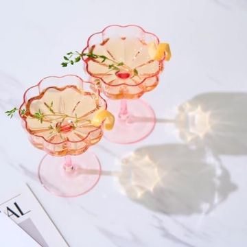 Khen Flower Vintage Wavy Petals Wave Glass Coupes 7oz Colorful Valentine's Day Cocktail Glasses, Set of 2 - Rippled Champagne, Martini, Prosecco, Mimosa Glassware, Elegant Barware (Pink)