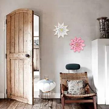 YEAHOME Metal Flower Wall Decor,10.5 inch Wall Art Decorations Rustic Home Decor Aesthetic for Bathroom, Bedroom, Living Room, Office, Boho Art, 2 Pack Indoor Outdoor Patio Garden Decor(PINK)