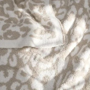 R.SHARE Leopard Print Throw Blanket - Super Soft & Cozy