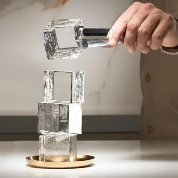 Berlinzo Premium Clear Ice Cube Maker for Stylish Beverages
