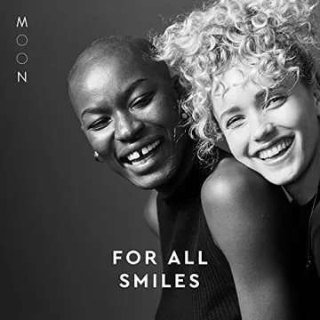 Moon Stain Prevention Teeth Wipes for Whitening & Cleansing